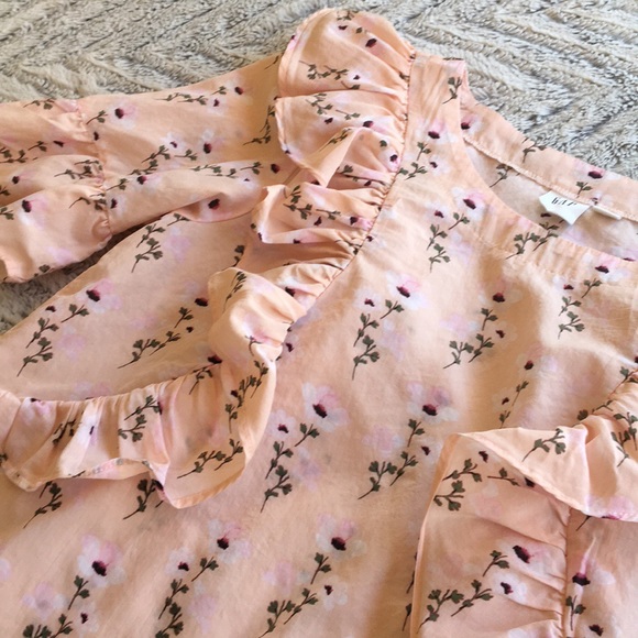 Pink Floral Ruffle Blouse - Picture 2 of 5